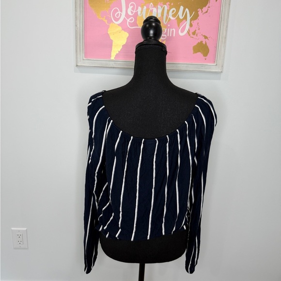 H&M Striped Off the Shoulder Sheer Long Sleeve Top (M) - Picture 3 of 9